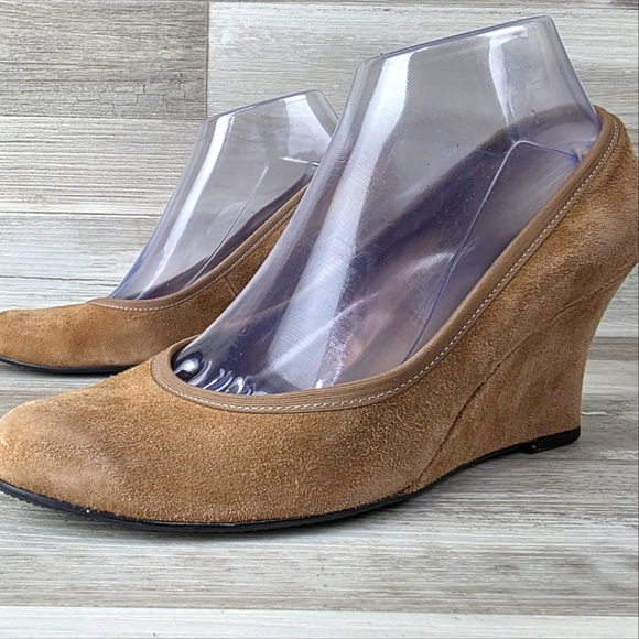 Ditto By Van Eli Light Brown Suede Wedge Pump Womens 7½ - Picture 1 of 16